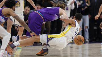 1670494517607039351.jpg jordan-poole-turnover-USATSI.jpg